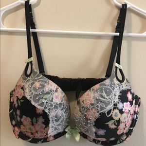 Victoria’s Secret Floral Embellished Bra 32D